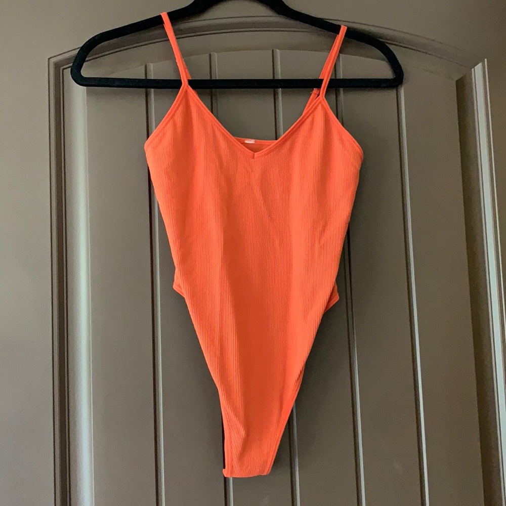 💫CLOSING SALE💫 thong ribbed bodysuit never worn